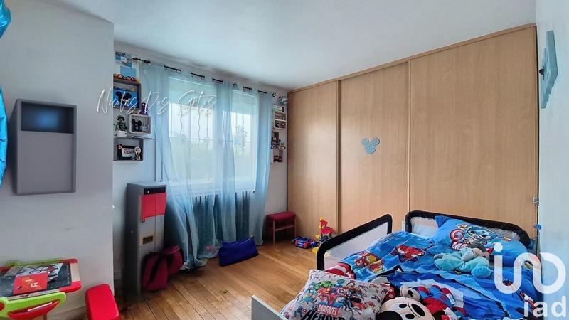 Maison - 98 m² - 5 pièces