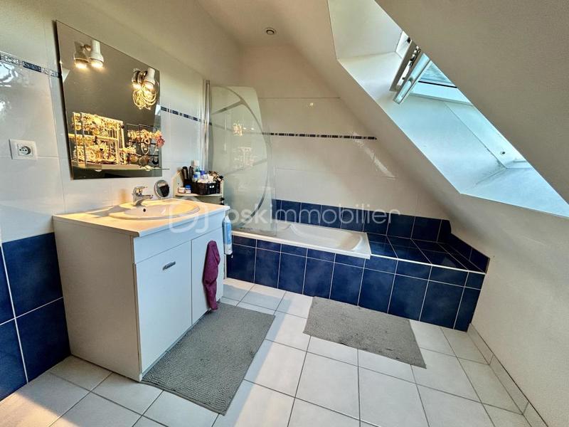 Corps de ferme - 190 m² - 8 pièces