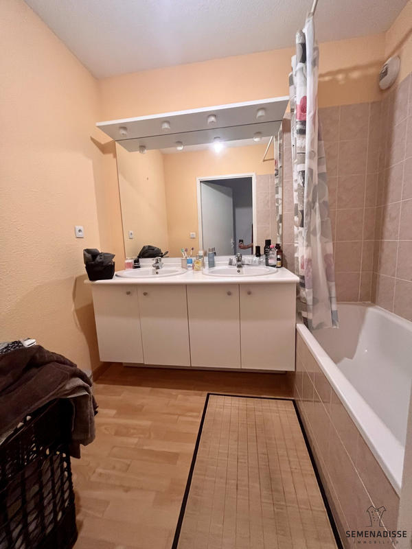 Appartement - 67 m² - 3 pièces