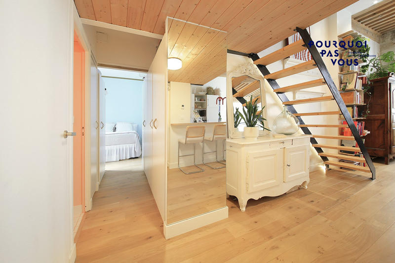 Appartement - 60 m² - 2 pièces