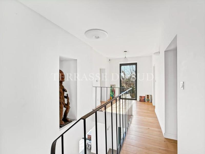 Maison - 171 m² - 6 pièces