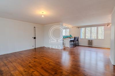 Appartement - 92 m² - 4 pièces