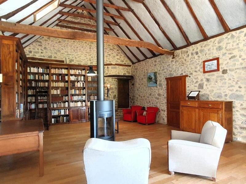 Corps de ferme - 251 m² - 8 pièces