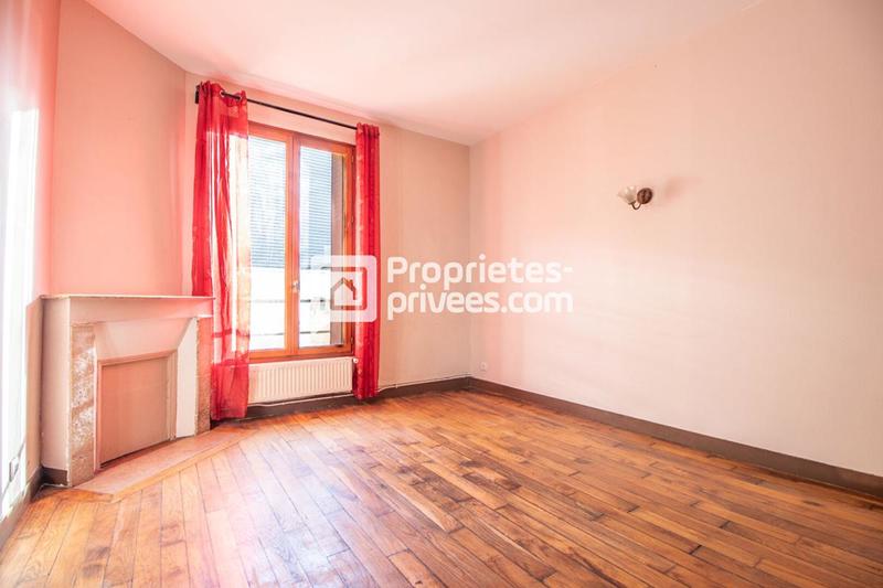 Appartement - 77 m² - 4 pièces