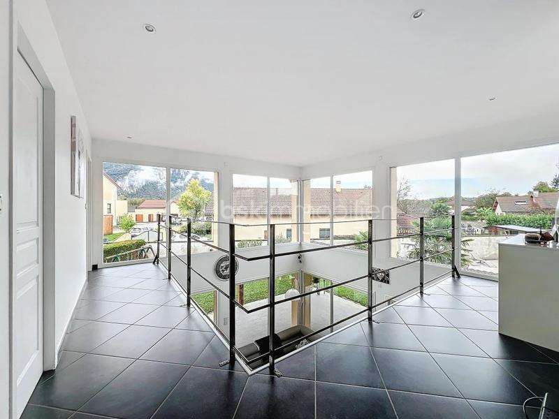 Maison d'architecte - 149 m² - 5 pièces