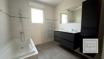 Maison - 111 m² - 5 pièces