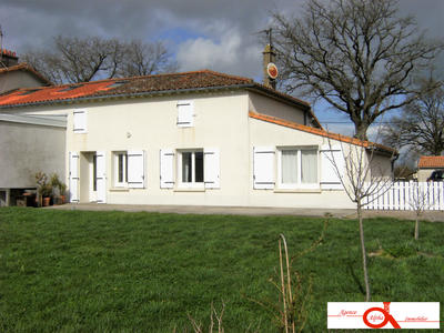 Maison - 85 m² - 4 pièces