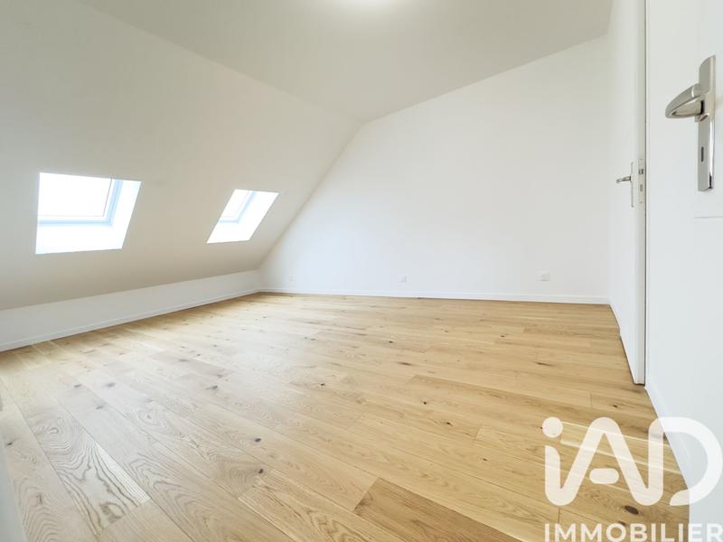 Appartement - 96 m² - 4 pièces