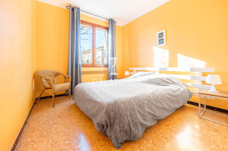 Maison - 196 m² - 6 pièces