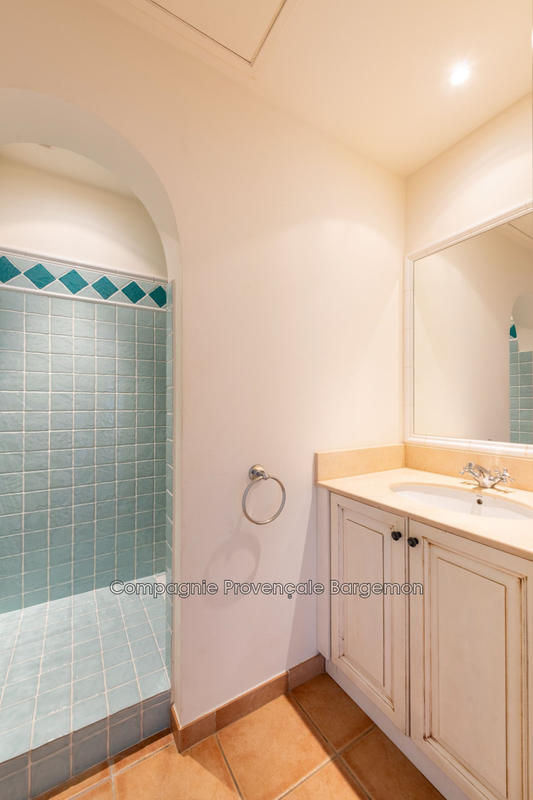 Maison - 107 m² - 4 pièces