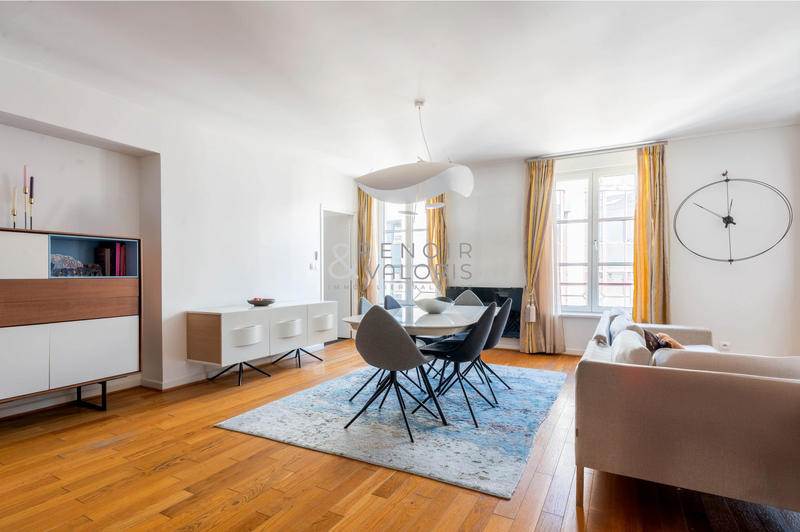 Appartement - 107 m² - 4 pièces