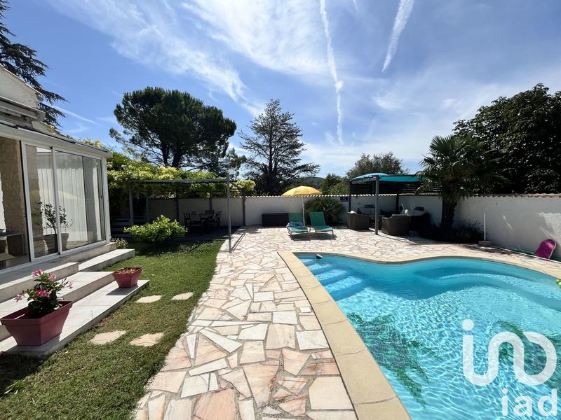 Maison - 147 m² - 6 pièces