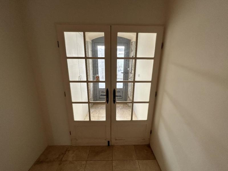 Demeure - 205 m² - 6 pièces