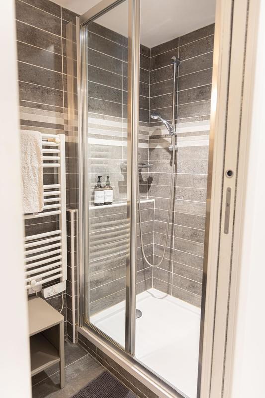 Appartement - 122 m² - 6 pièces