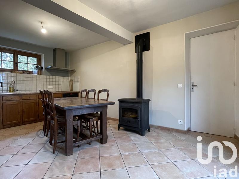 Maison - 243 m² - 8 pièces