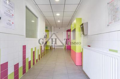 Local commercial - 700 m²