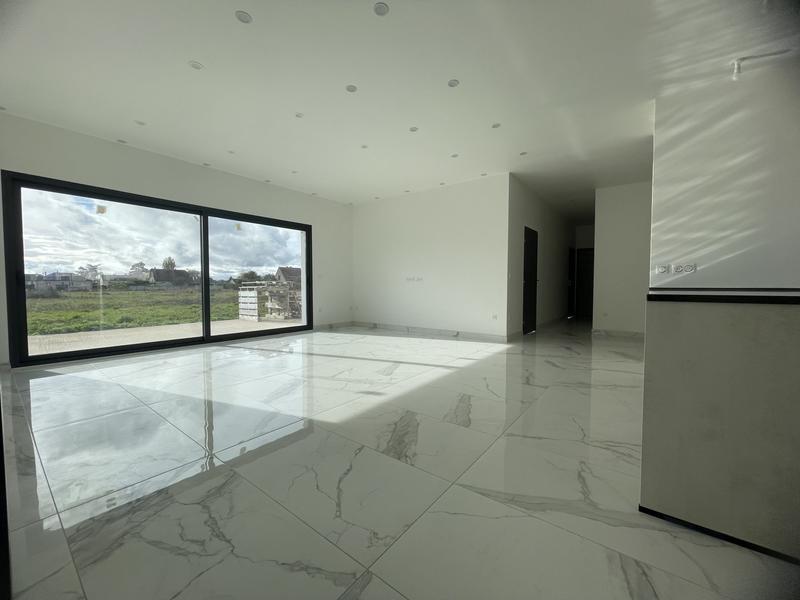 Maison - 111 m² - 4 pièces