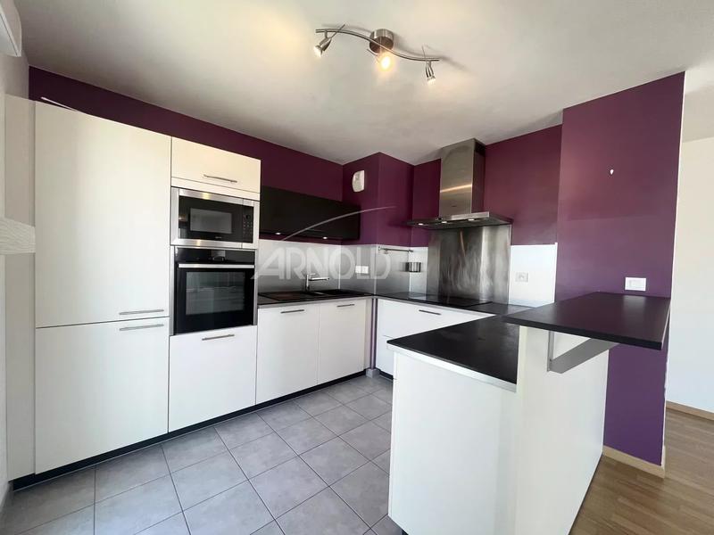 Appartement - 64 m² - 3 pièces