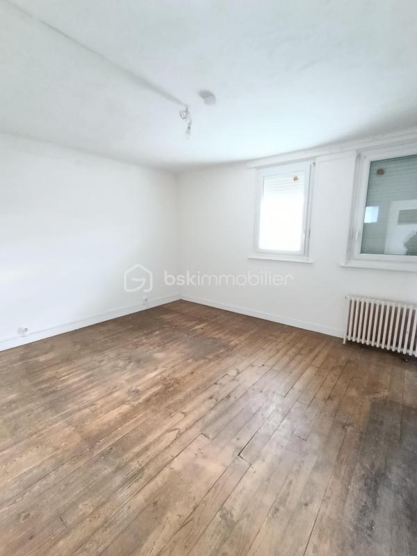 Maison de ville - 110 m² - 8 pièces