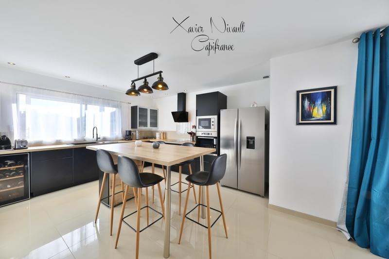 Maison - 88 m² - 4 pièces