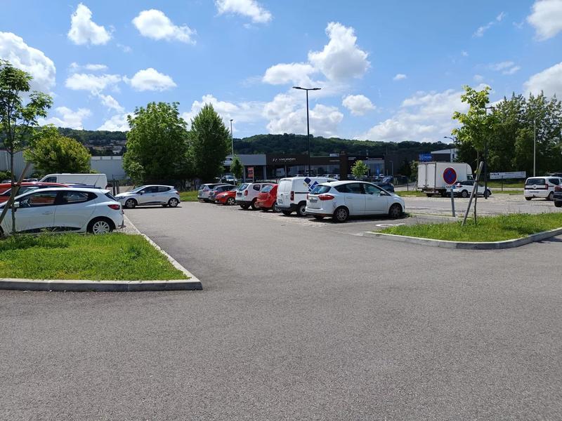 Bureau - 218 m² - 1 pièce