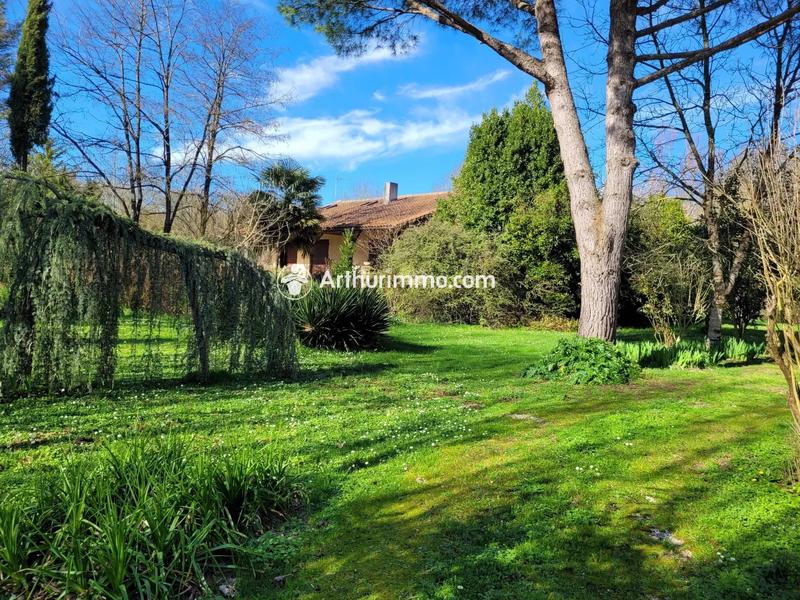 Maison - 140 m² - 7 pièces