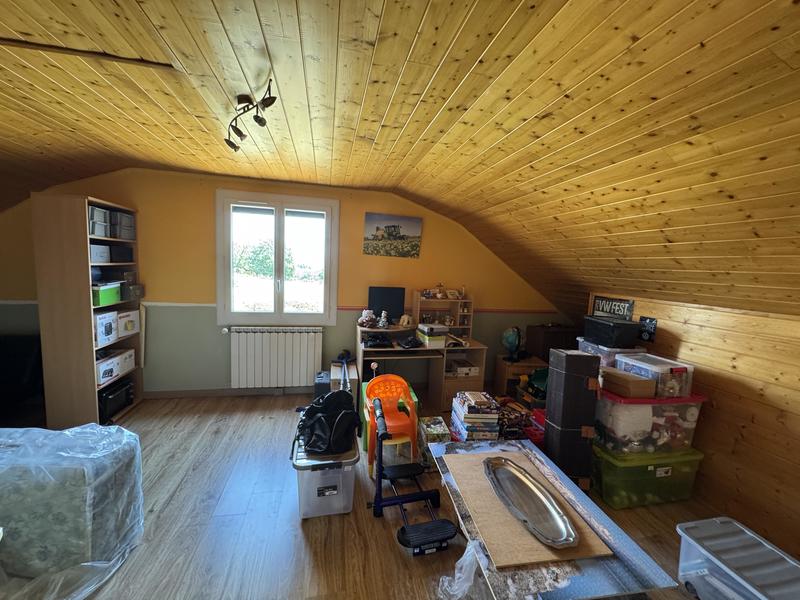 Maison - 144 m² - 7 pièces