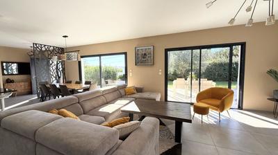 Maison d'architecte - 126 m² - 5 pièces