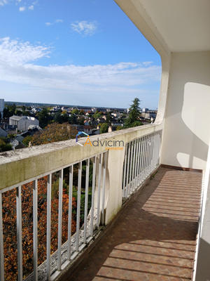 Appartement - 80 m² - 3 pièces