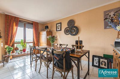 Appartement - 106 m² - 5 pièces