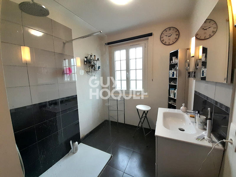 Maison - 84 m² - 3 pièces