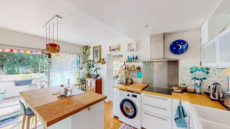 Appartement - 105 m² - 3 pièces