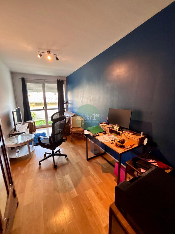 Appartement - 115 m² - 4 pièces