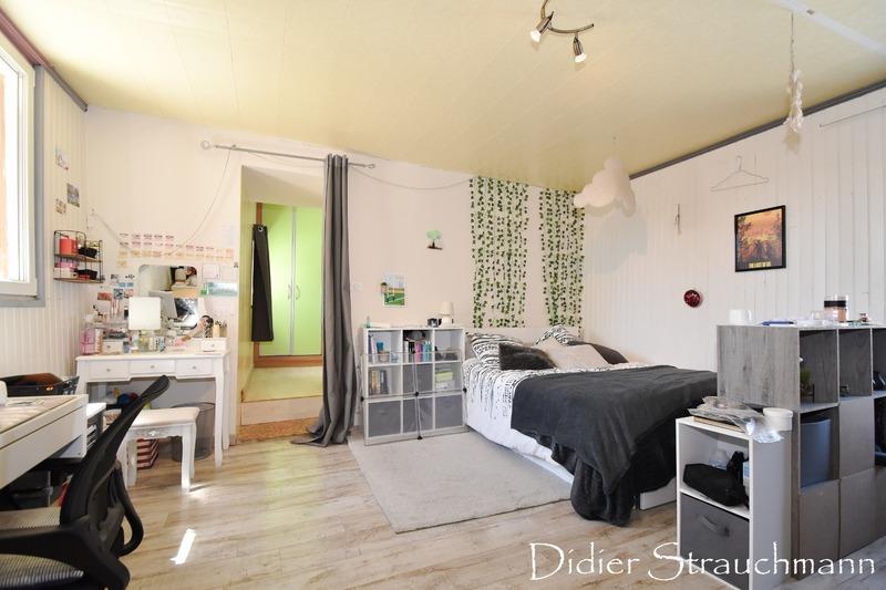 Maison - 166 m² - 7 pièces