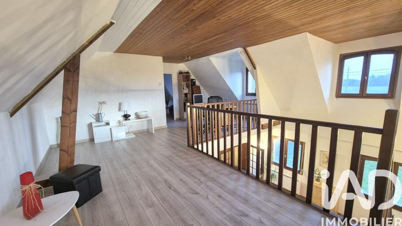 Maison - 180 m² - 6 pièces