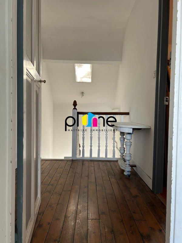 Maison - 176 m² - 6 pièces