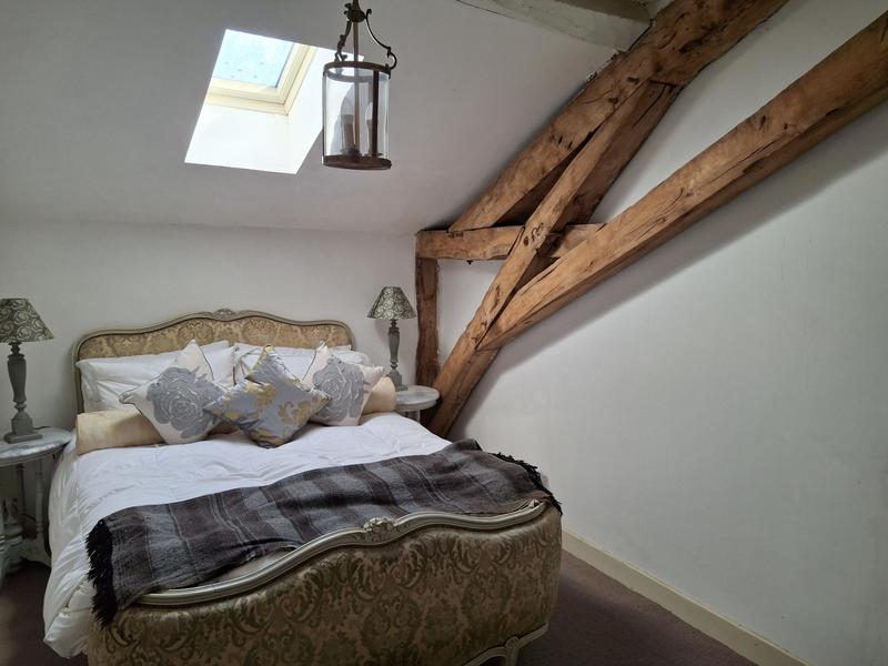 Maison traditionnelle - 388 m² - 11 pièces