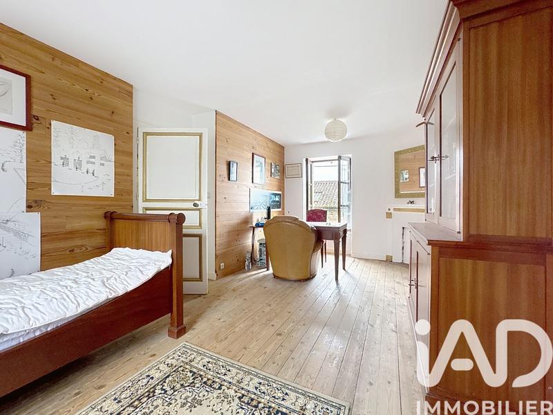 Maison - 99 m² - 4 pièces