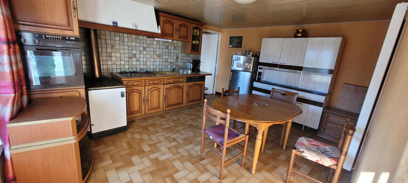 Maison - 122 m² - 6 pièces