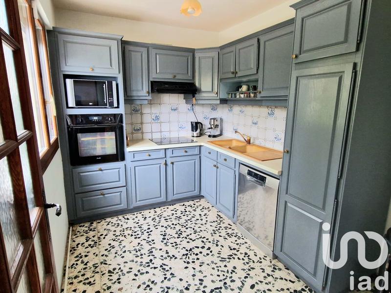 Maison - 172 m² - 9 pièces