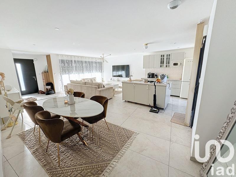 Maison - 115 m² - 5 pièces