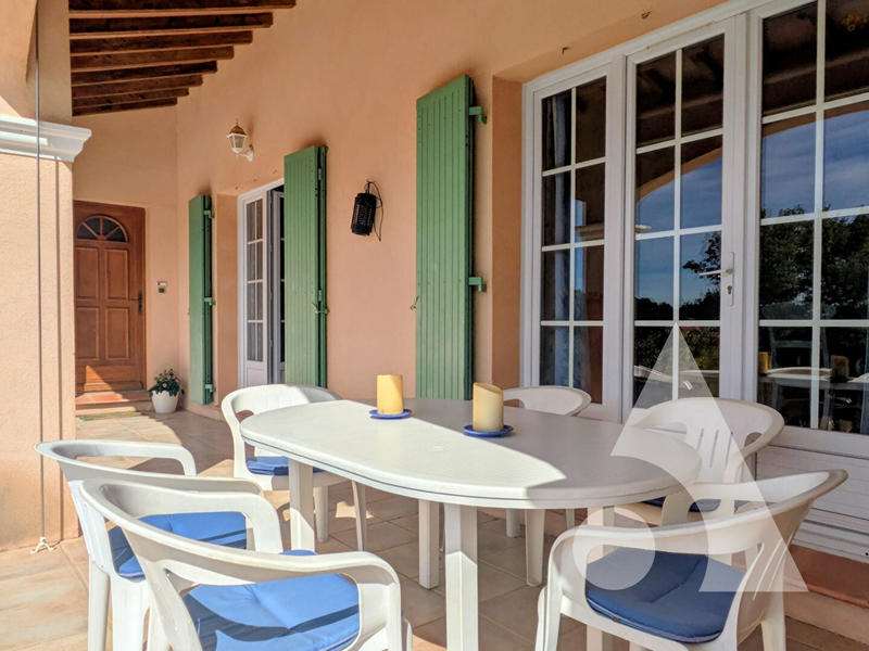 Villa - 142 m² - 5 pièces