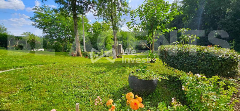 Maison - 140 m² - 6 pièces