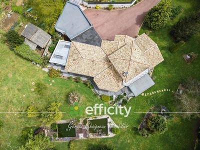 Maison - 177 m² - 6 pièces