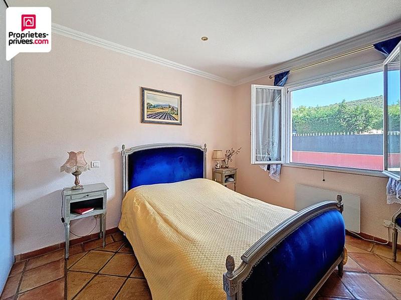 Villa - 162 m² - 6 pièces