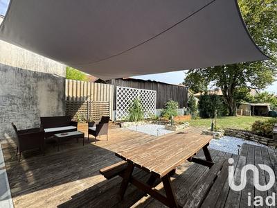 Maison de ville - 122 m² - 6 pièces