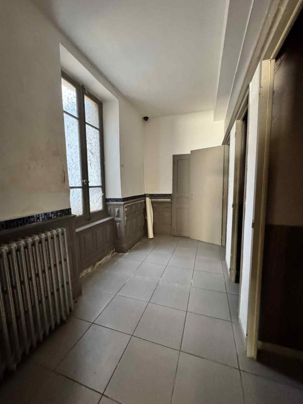 Immeuble - 418 m² - 7 pièces