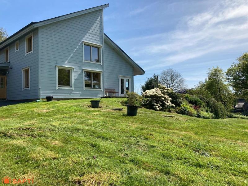 Maison - 172 m² - 7 pièces