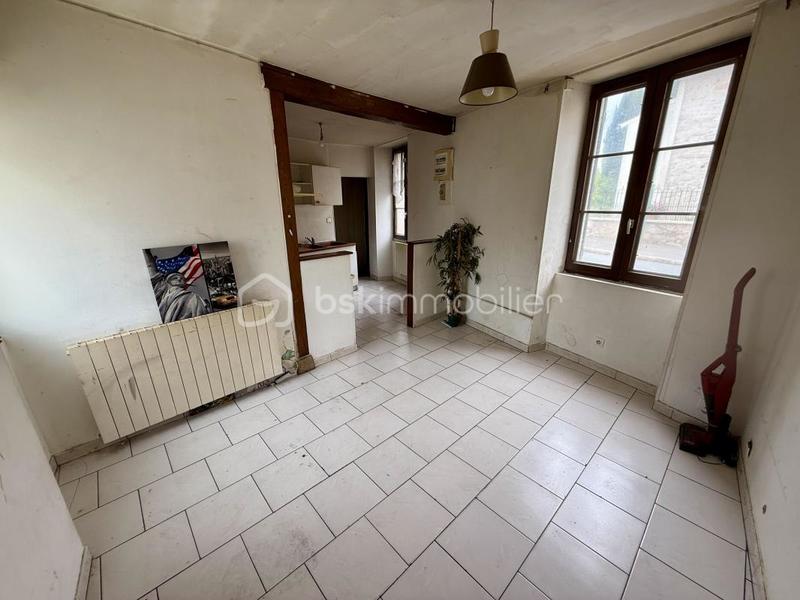 Maison - 240 m² - 9 pièces