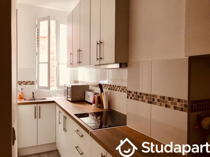 Chambre - 25 m² - 1 pièce